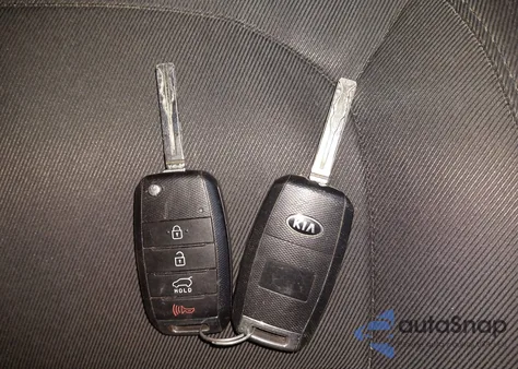 2016 Kia Soul + z USA, uszkodzony, nr VIN KNDJP3A52G7238767